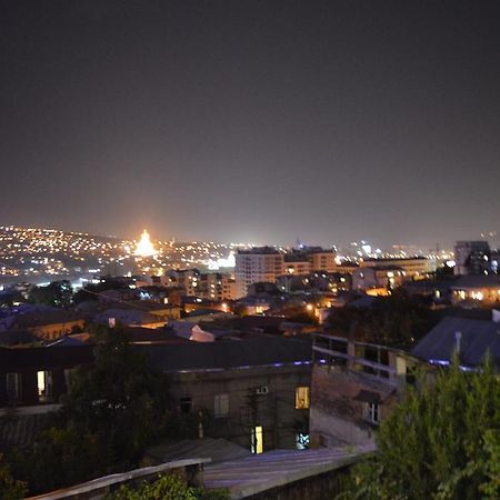 Terasa Mtacminda Appartement Tbilisi Buitenkant foto