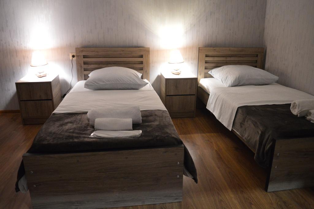 Terasa Mtacminda Appartement Tbilisi Buitenkant foto